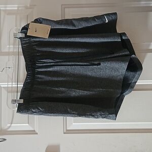 NIKE ATTACK SHORTS: GRAY: NEW WITH TAGS: SIZE 1X